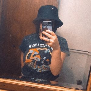 Meet your Posher, Lucie